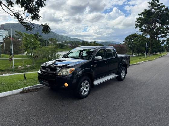 TOYOTA HILUX 3.0 SRV 4X4 CD 16V TURBO INTERCOOLER DIESEL 4P AUTOMÁTICO